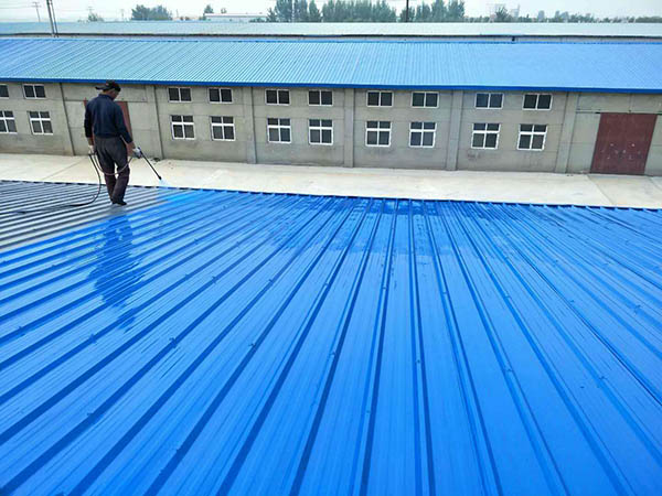 定襄 彩钢瓦喷漆翻新工业厂房、仓库